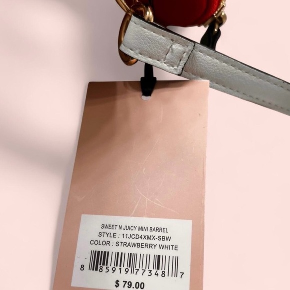 Juicy Couture White Mini Bag w/Strawberry Motif & removable coin purse - Picture 4 of 9